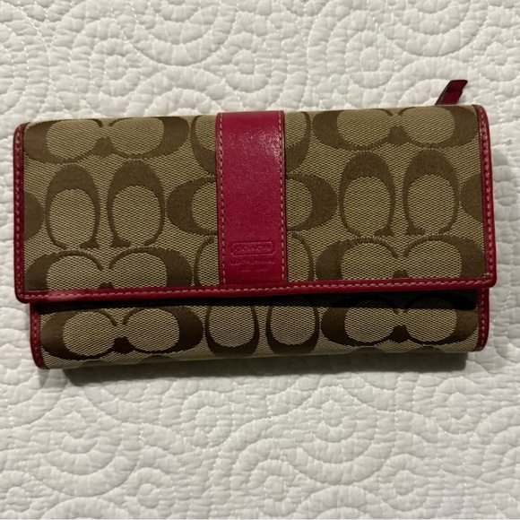 COACH Signature Large Snap Closure Wallet Red Accent with check book - Picture 1 of 14
